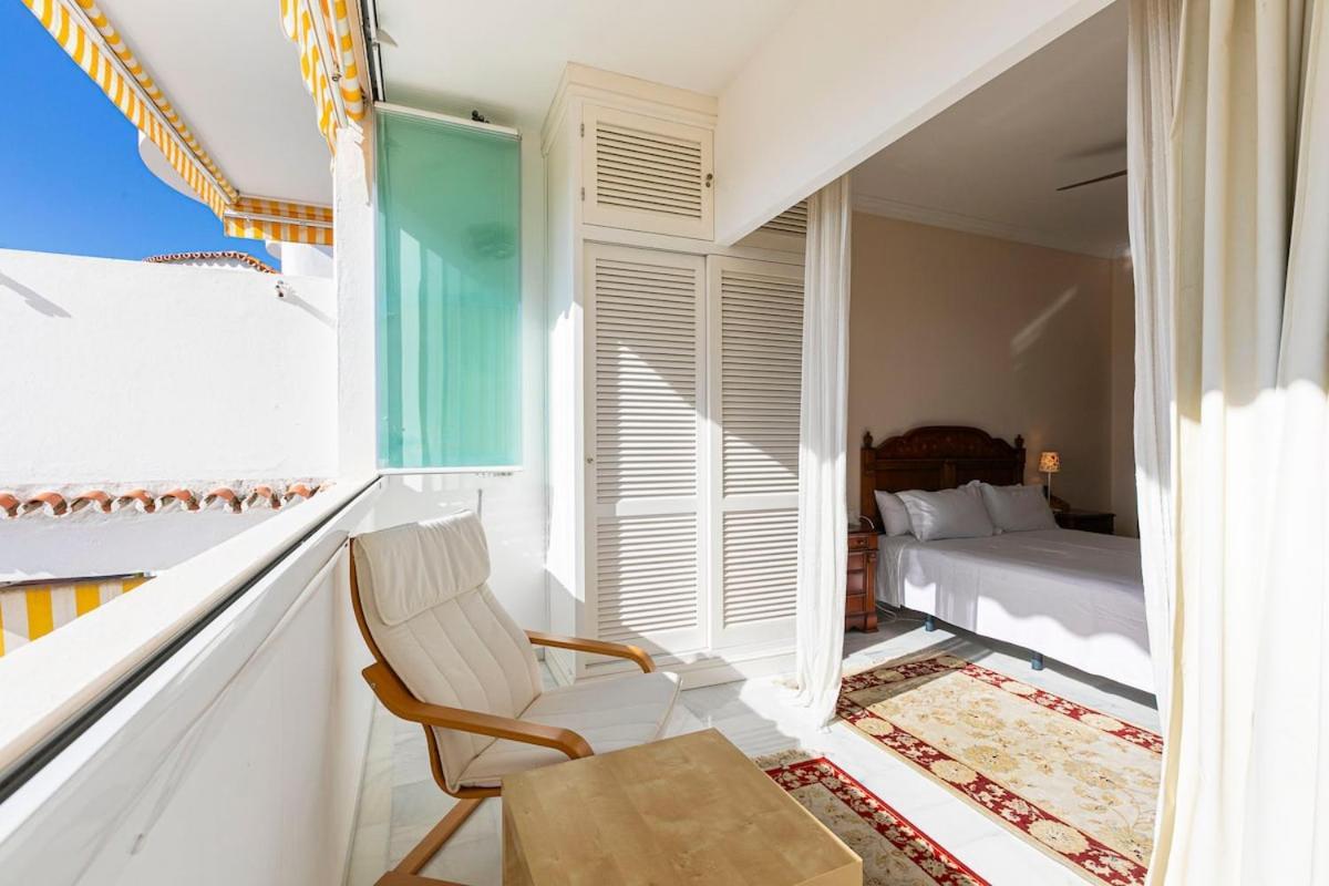 Stylish And Spacious 3 Bedroom Appartement *